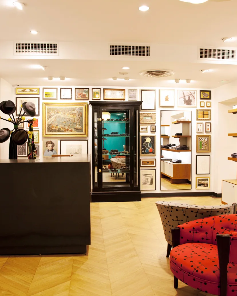 Paul smith rue de grenelle store